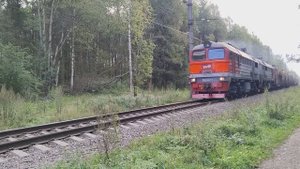 тепловоз 2М62-0829 "Машка" с ремонтно-хозяйственным поездом на перегоне Заневский пост 1 - Ржевка