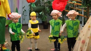 2023 Весенний праздник младшие