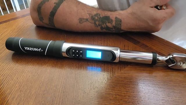 Husky 3/8 drive electric torque wrench review part 1 смотреть онлайн