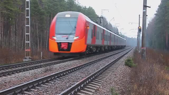 ЭС1П-001(РЖД/Окт, ТЧ-10 Металлострой) рейсом №803 Петрозаводск - СПб (РЖД/ФПК/Окт)