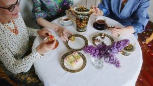 8087295-uhd_4096_2160_24fps