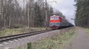 "Свисток и Тифон" Электровоз ВЛ10У-575 с грузовым поездом на перегоне Заневский пост 1-Ржевка