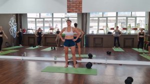 Тренировка с пилатес кольцом и свободными весами. 23.07.24