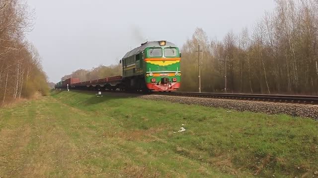 М62-1052 (БЧ, ТЧ-7 Брест, 14Д40, 1970 г.в.!) со сборным грузовым поездом