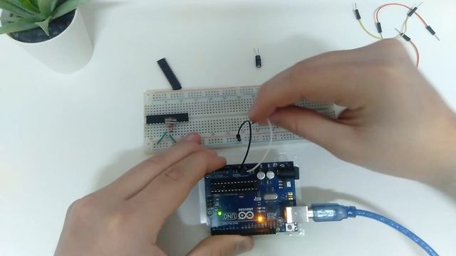 [DIY] How to create your own Arduino uno board using only 3 components смотреть онлайн