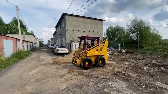 ПРОДАМ МКСМ-800 ,2005 года / Двигатель зетор /zetor 5201