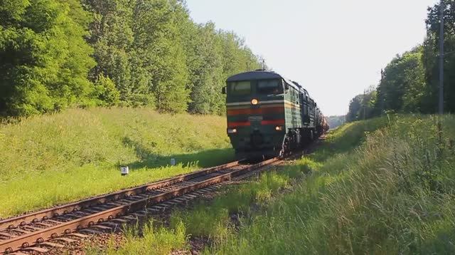 2ТЭ10МК-2808 (БЧ, ТЧ-16 Витебск) с грузовым поездом*