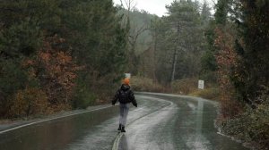 20089496-uhd_3840_2160_60fps