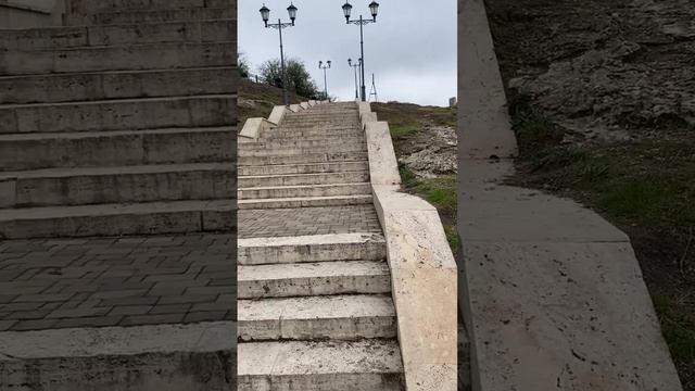 Пятигорск парк Цветник, подъём к Китайской беседке