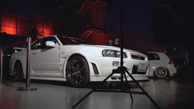 WINTER.BASE | Nissan Skyline R34 GTR | CARPORN | DREHMOMENT | DK Media смотреть онлайн
