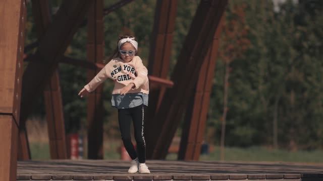 Wake up смотреть онлайн