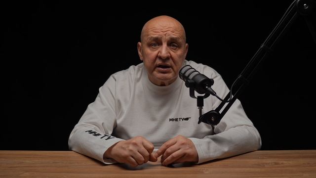 Дедушка МНЕТУ. Бывшим женам. Памятники-неудачники.