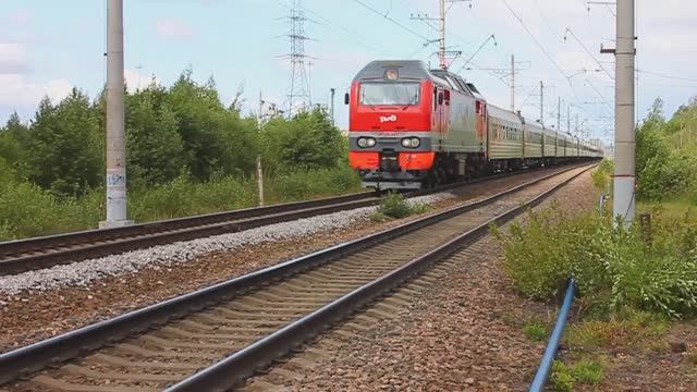 ЭП2К-461 (РЖД/Окт, ТЧ-8) с поездом №16 "Арктика" Мск - Мурманск (РЖД/ФПК/Окт)