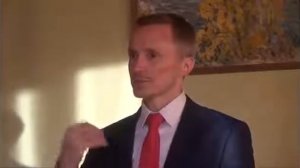 Усанин Александр Евгеньевич - Все мы частички Бога