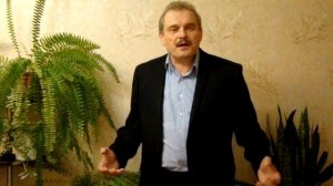 Владимир Маяковский "Я счастлив" читает В.Васин