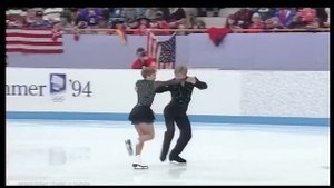 1994 JayneTorvill and Christopher Dean . Джейн Торвилл и Кристофер Дин .