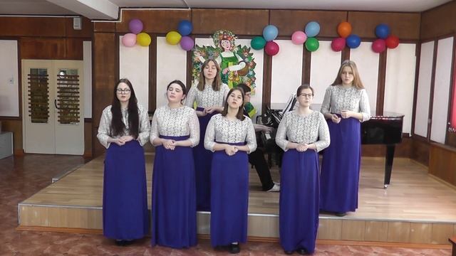 Вокальный ансамбль"Крылатые качели" смотреть онлайн