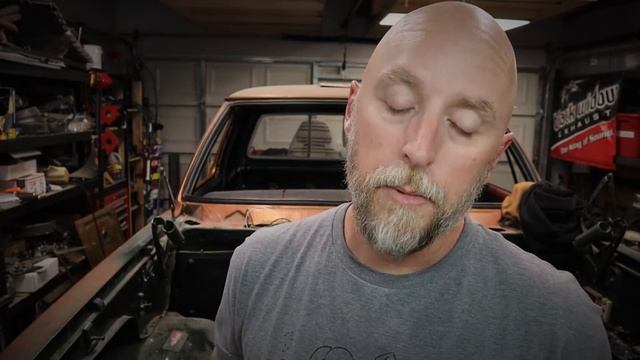 Install an Adjustable Fuel Pressure Regulator for Carbureted Engines  Return Fuel System 