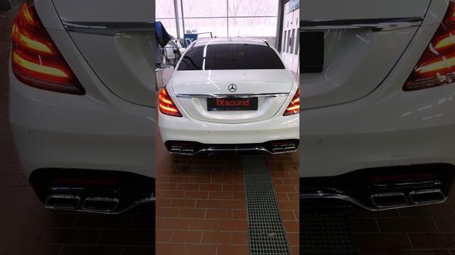 Установленная система iXsound на Mercedes-Benz S-class w222