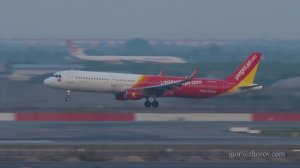 Эйрбас А321 авиакомпании ThaiVietJetAir приземляется в аэропорту Суварнабхуми, Бангкок.