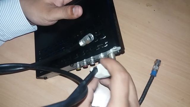 What is the Use of Loop Out Port in Setup Box OR Satellite Receiver || Loop Out Port Explained смотреть онлайн