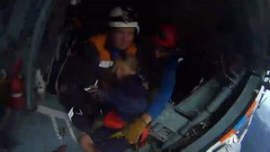 Эвакуация детей со склона горы Ачишхо бортом вертолета Ми-8