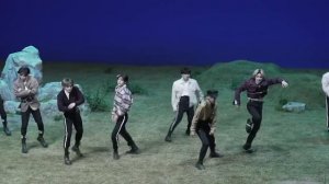 [Русская озвучка Kadza] съемки клипа "THE SOUND" Stray kids