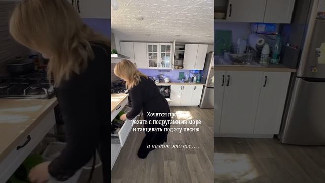 Да же?! 😎 ставь 👍 и не забудь подписаться🥰 иду к первой 1000 подписчиков 1/100 shots💋 #cute смотреть онлайн