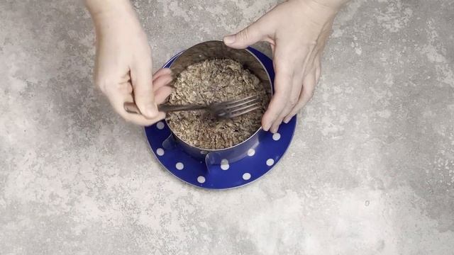 КАК ПРИГОТОВИТЬ САЛАТ МИМОЗА БЕЗ СЫРА КЛАССИЧЕСКИЙ? Из обычных продуктов, советский, слоеный