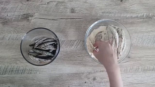 КАК ПРИГОТОВИТЬ КИЛЬКУ ЖАРЕНУЮ НА СКОВОРОДЕ? Самая вкусная, в кляре из кукурузной и пшеничной муки