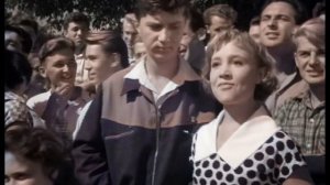 "Для неё любовь забава " музыка А.Лапин слова В.Лифшиц из фильма "Девушка без адреса"