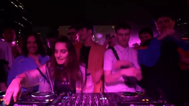 What does a DJ actually do? | What is Music смотреть онлайн