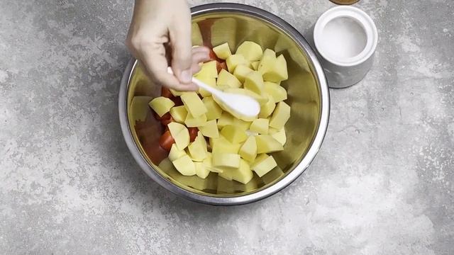 КАК ПРИГОТОВИТЬ РЫБУ ЗАПЕЧЕННУЮ С КАРТОФЕЛЕМ В ДУХОВКЕ? Простое и вкусное блюдо на ужин
