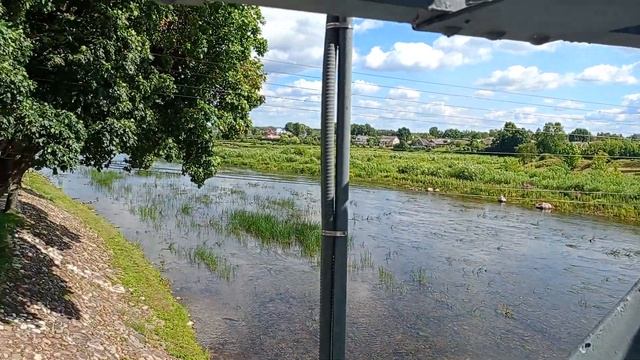 обзор площади города остров и обзор первого пролёта подвесного моста