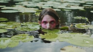 6134582-uhd_4096_2160_25fps