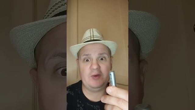Батя расскажет о лайфхаке "Как проверить работают батарейки или нет".