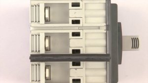 Передние выводы F