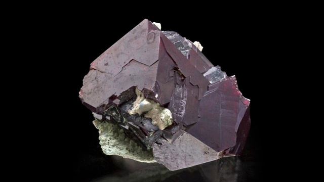 Фантастичный Космос минералов 12 смотреть онлайн