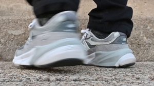 THE COMFIEST NEW BALANCE 990?!? | NEW BALANCE 990V6 | On-Foot |