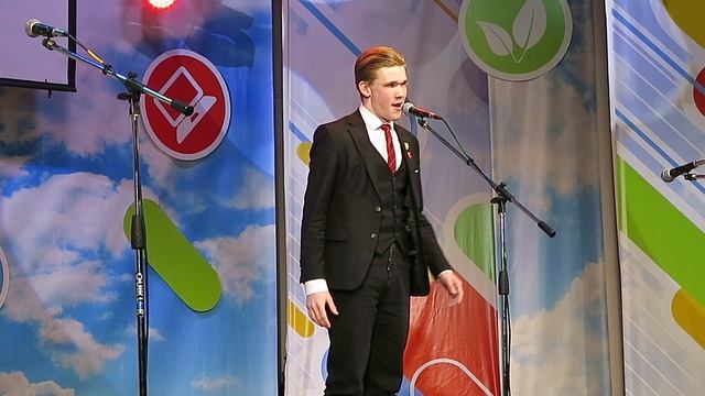 Владимир Маяковский Необычайное приключение бывшее с Владимиром Маяковским на даче смотреть онлайн