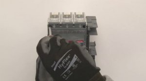 Реле отключения SOR-C установка на выкатной выключатель