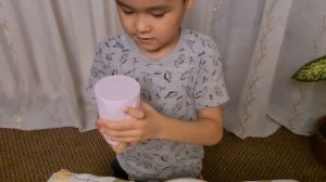 Эксперимент стакан с водой и салфетой.