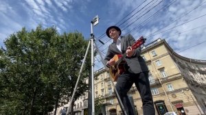 СКОЛЬКО ЗАРАБАТЫВАЕТ УЛИЧНЫЙ МУЗЫКАНТ??