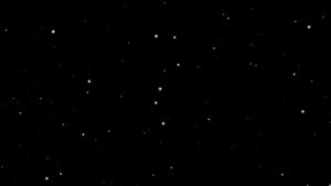 Красивый звездопад на фоне большой и малой медведицы.