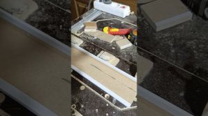 Как распустить наличник под 45 °градусов под стены ,которые не в плоскости под углом.