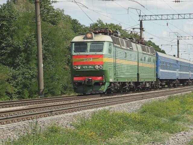 ЧС8-054 (РЖД, ТЧ-41 Вязьма Мск) с поездом №95 Мск - Брест (БЧ)