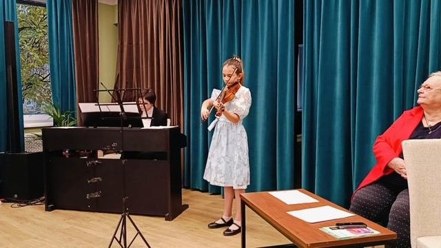Боккерини Менуэт исп. Эмилия Черпакова конц. Юлия Черпакова