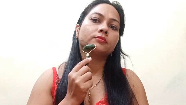 Removing facial wrinkles with a Roller massage /face lifting massager