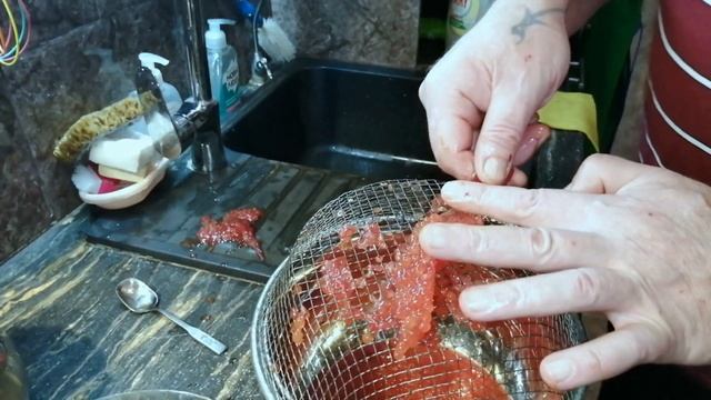 Как Солить Замороженную Икру Горбуши/Красная Икра Горбуши из Магазина/Как отличить самку/(0+)