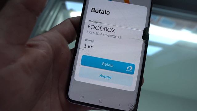 Foodlock - Lås upp frysen genom att betala med mobilen! смотреть онлайн